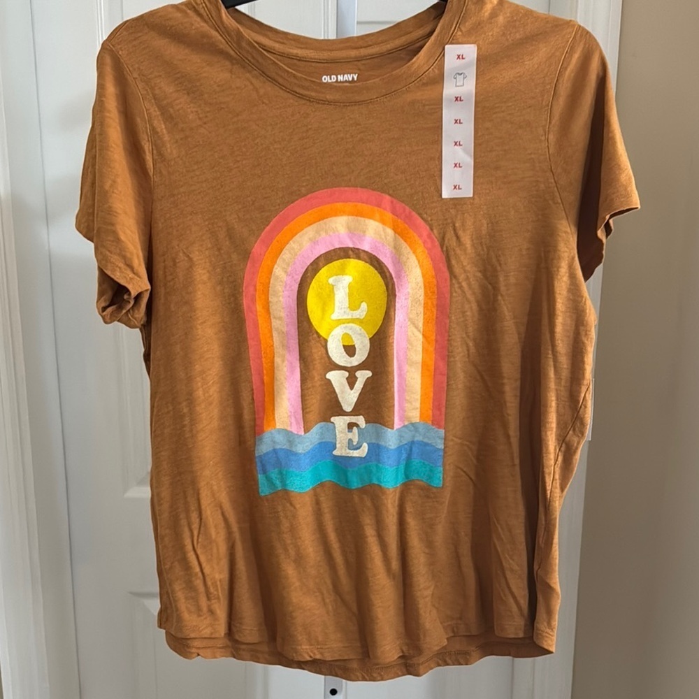 Old Navy Tan Tee